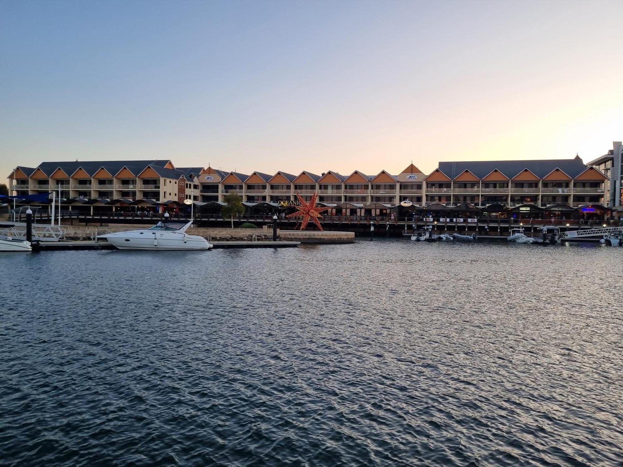 Seadream Studios At Mandurah Gate Resort Exterior photo