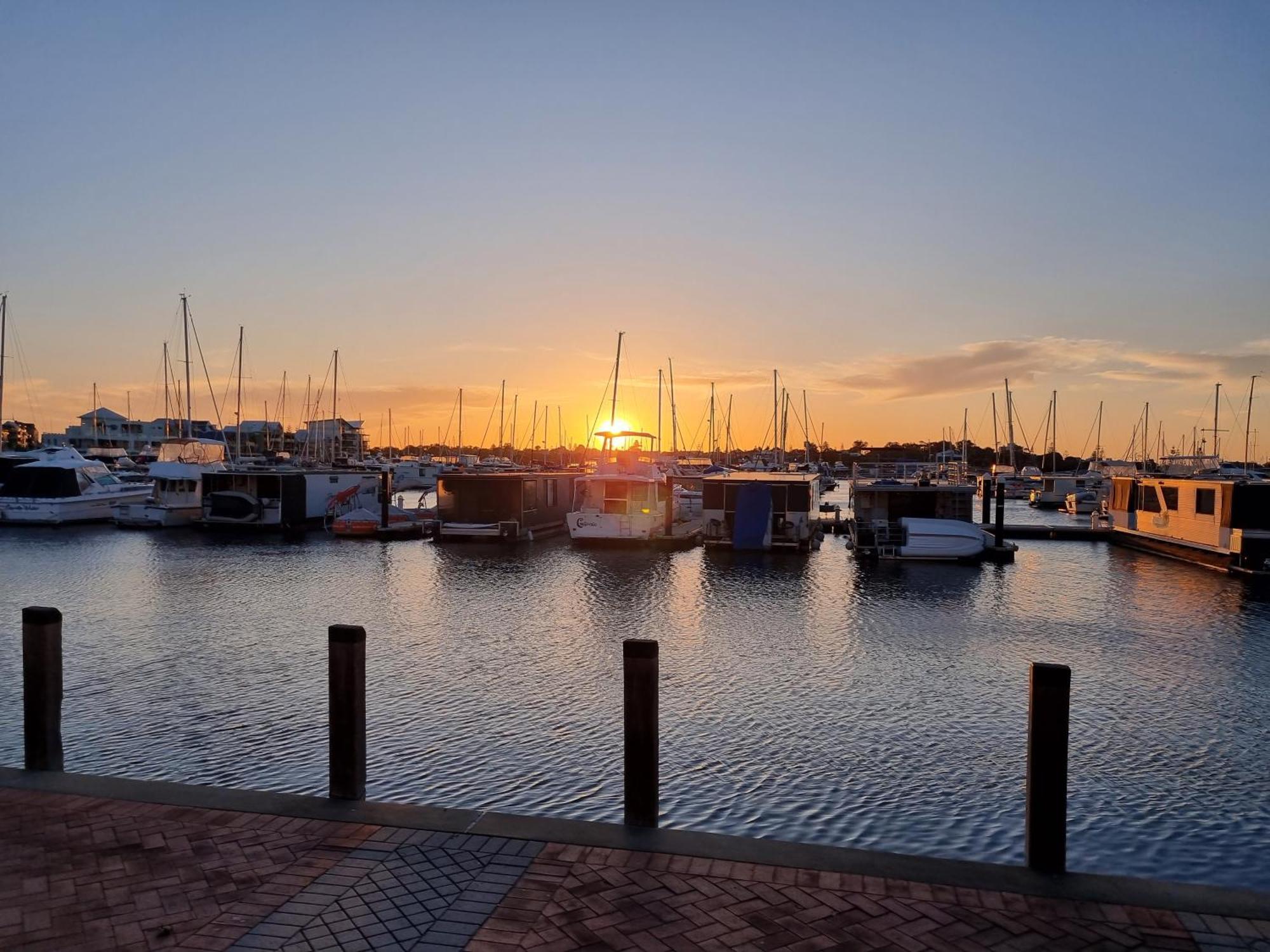 Seadream Studios At Mandurah Gate Resort Exterior photo