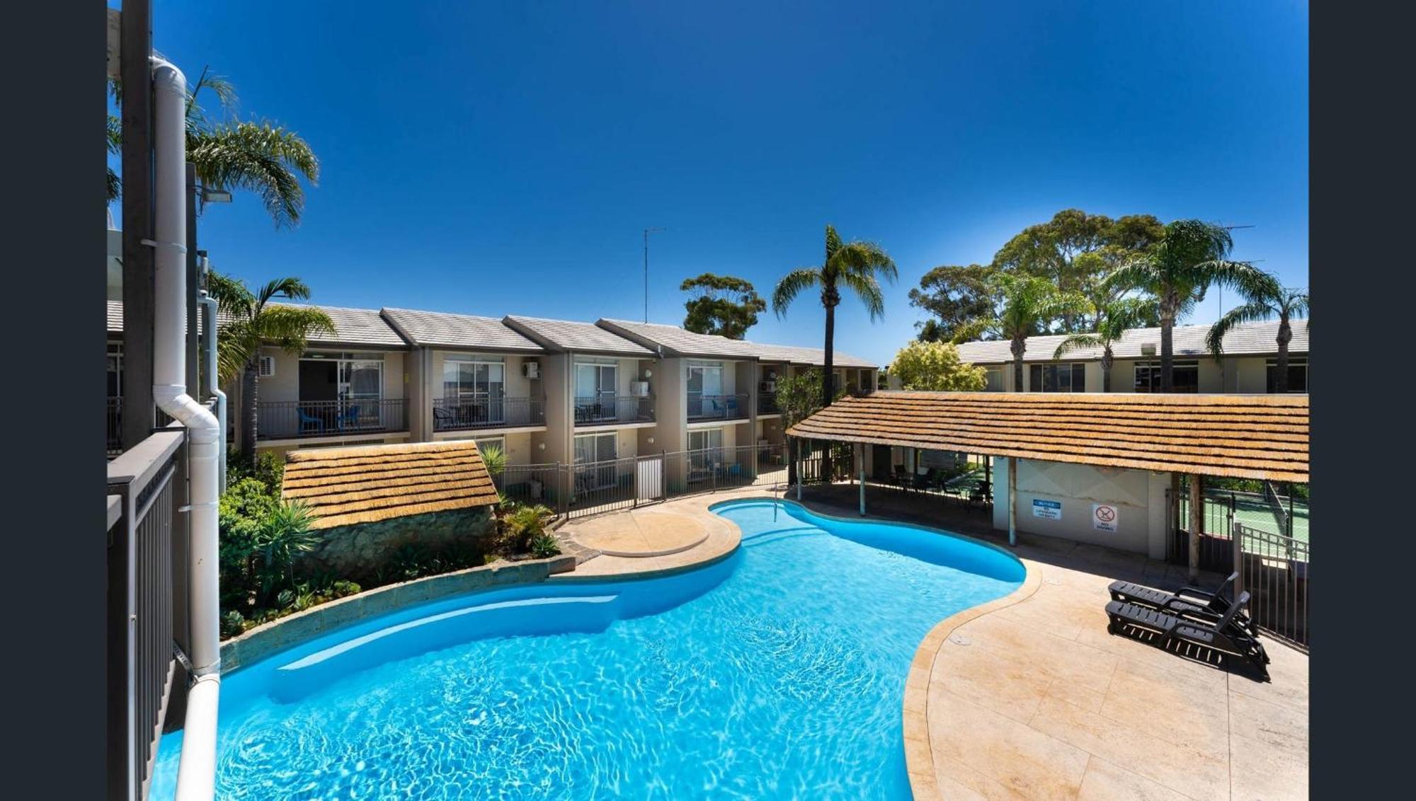 Seadream Studios At Mandurah Gate Resort Exterior photo